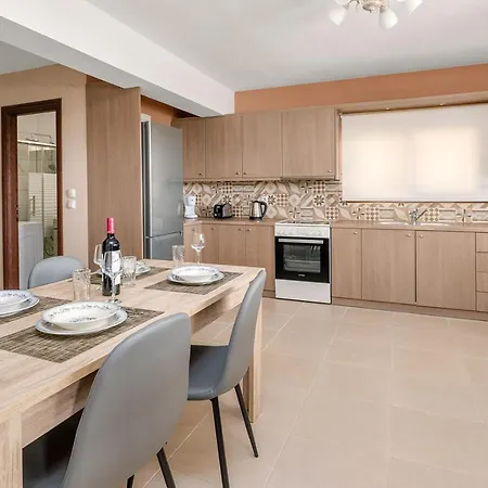 Apartment Lakis